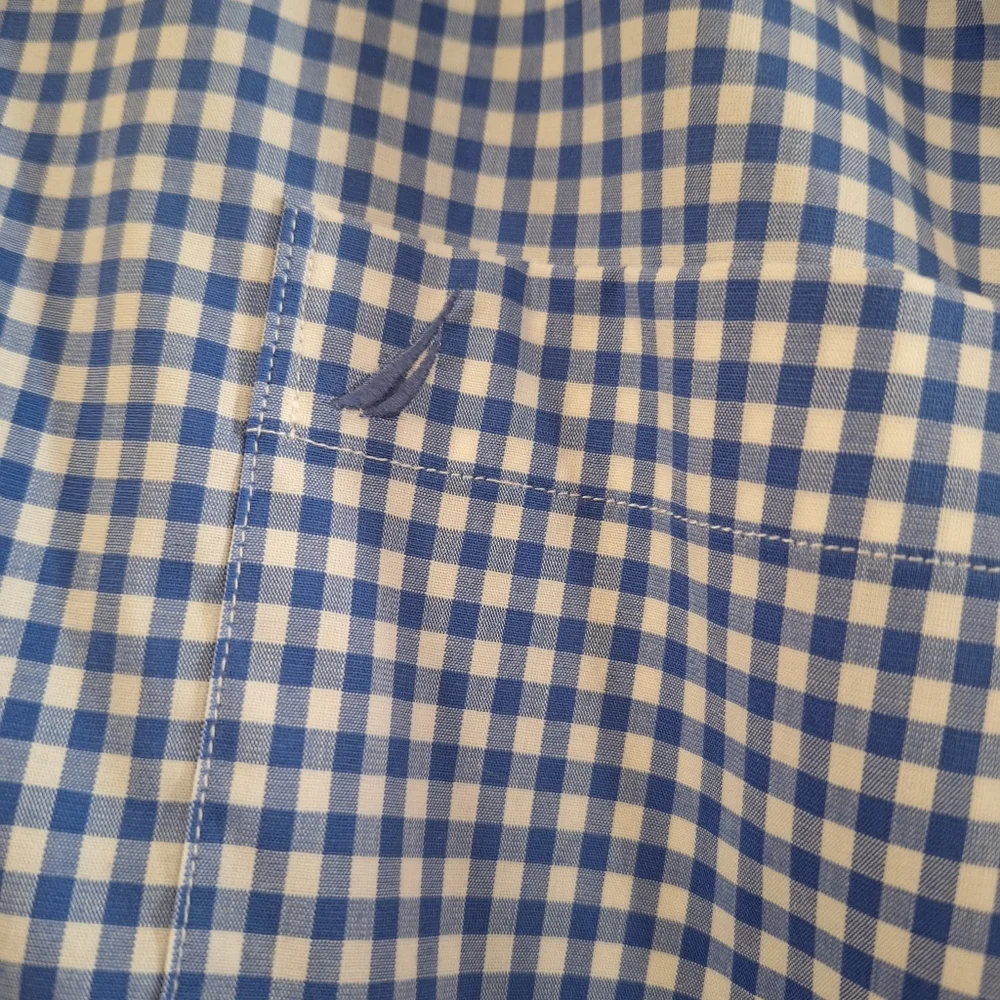 NWT Nautica Button Up Shirt~Blue Gingham~Checker~Nautica Flex~Lg - Picture 2 of 6